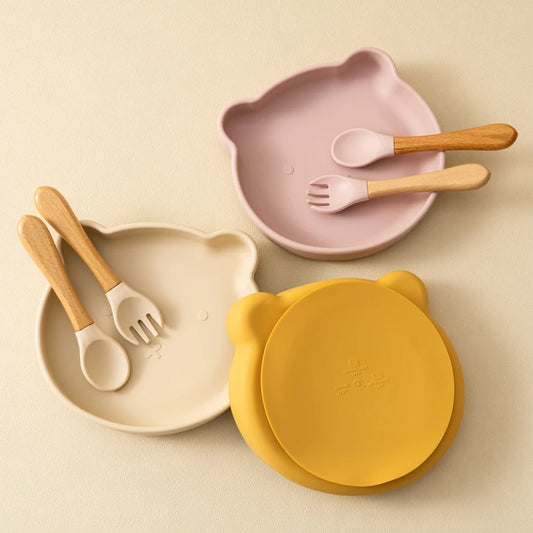 Dropshipping Silicone Baby Feeding Dishes Tableware for Kids Children Sucker Dishes Plate Toddle Training Spoon Baby Stuff